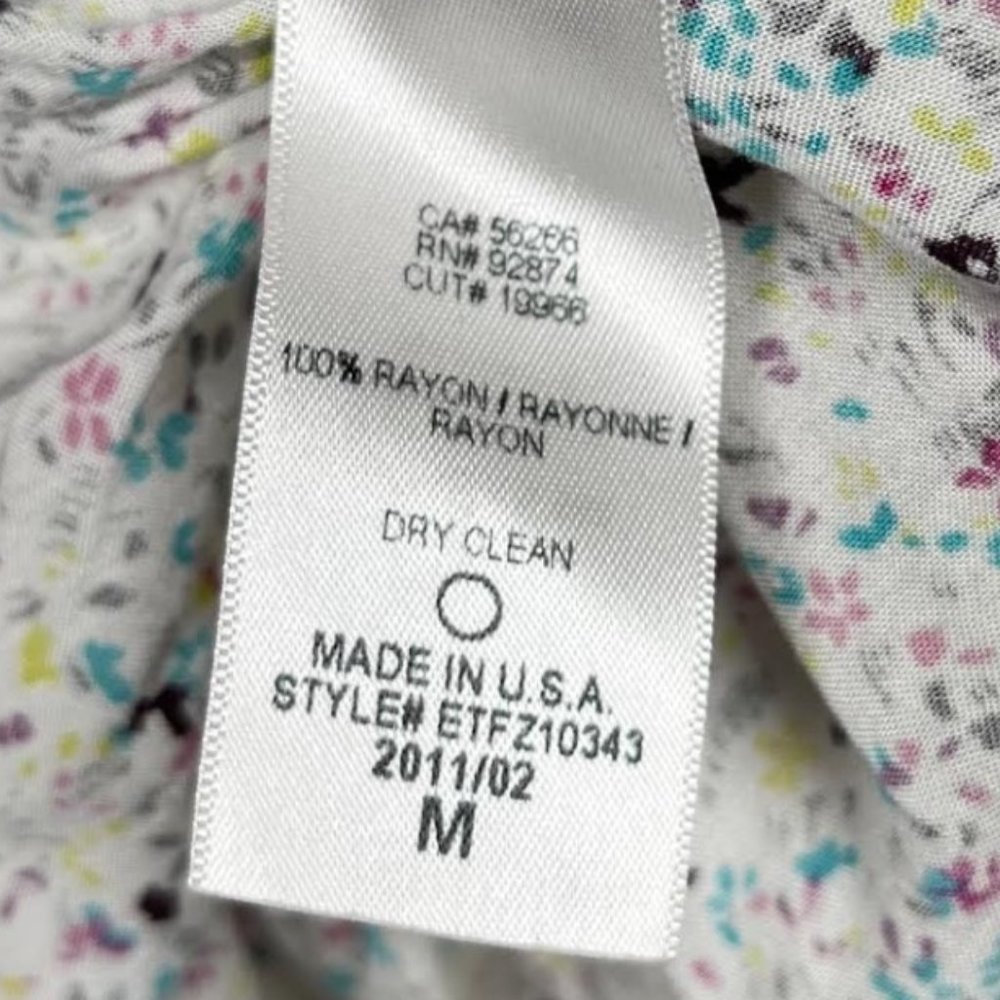 Ella Moss Mixed Media Petite Floral V-Neck Blouse w/ Smocked Waist Sz M - Picture 6 of 6